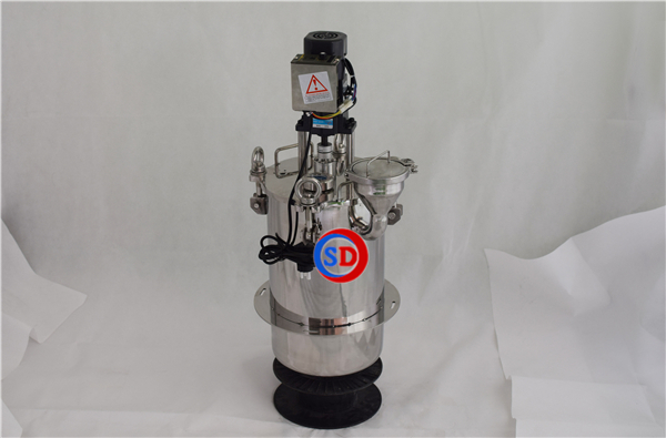 自动搅拌压力桶厂家